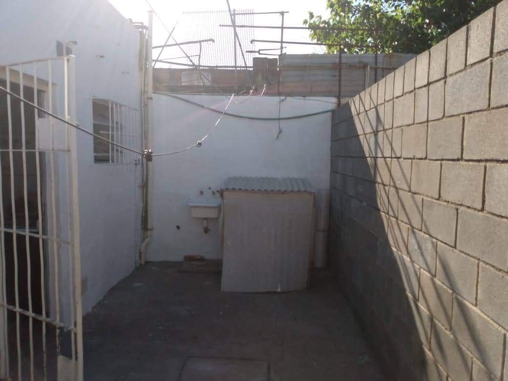 VENTA CASA mas DPTO  en Villa Paez