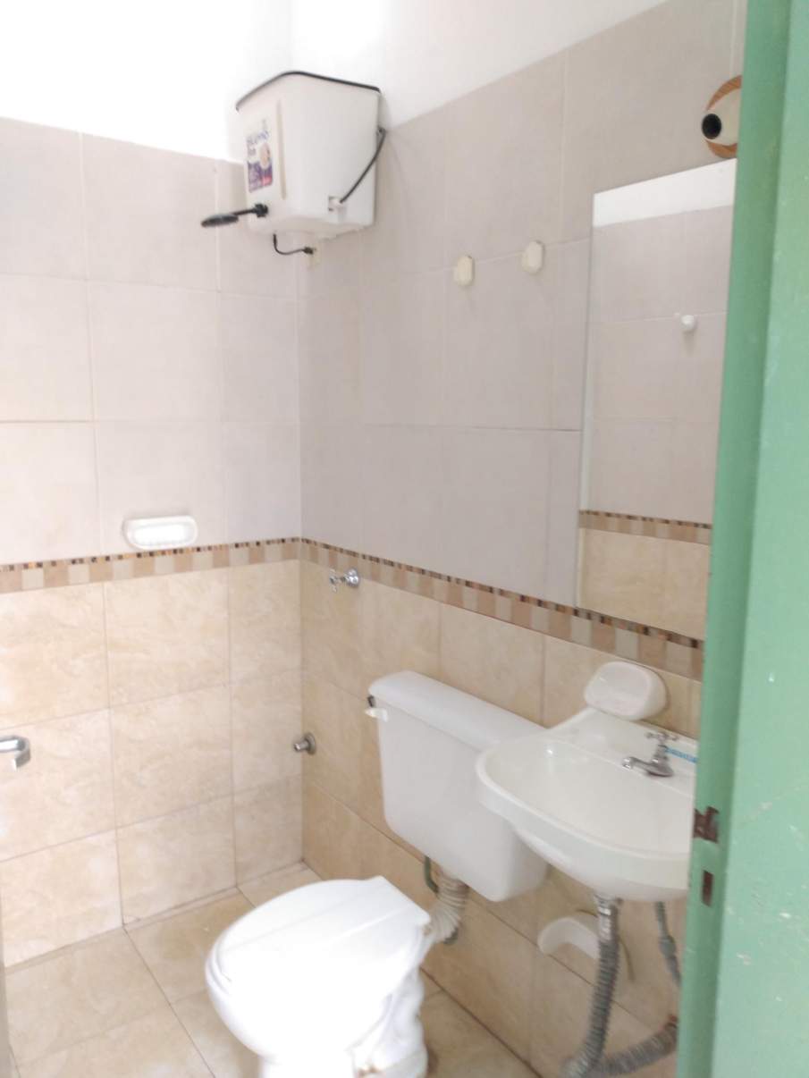 VENTA CASA 3 dormitorios Barrio Jose Hernandez