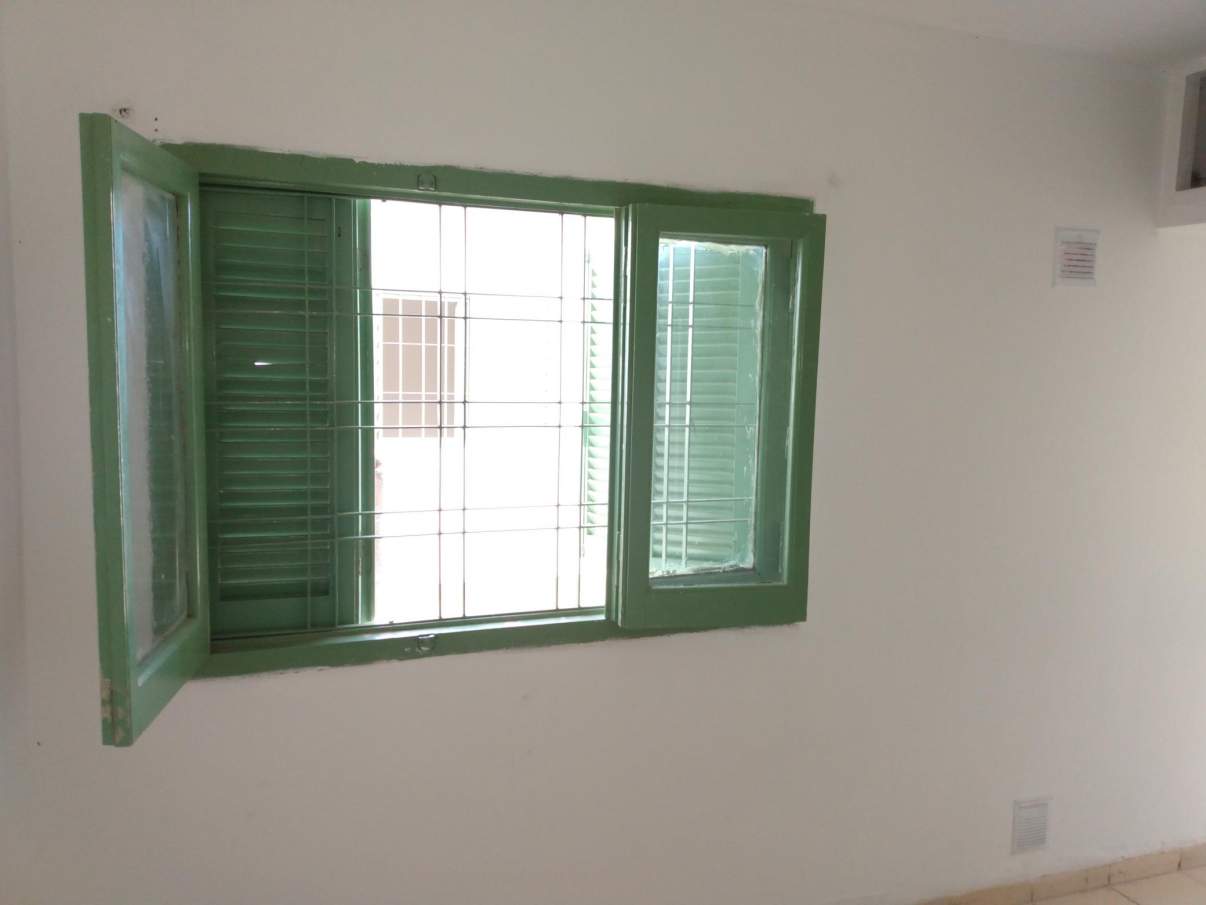 VENTA CASA 3 dormitorios Barrio Jose Hernandez