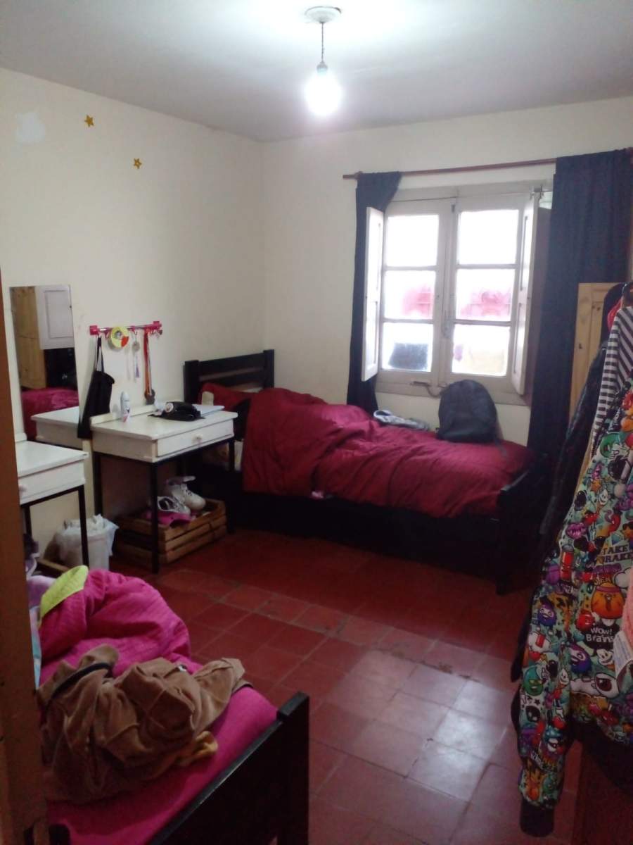 VENTA CASA en Barrio Jose Hernandez 2 dormitorios