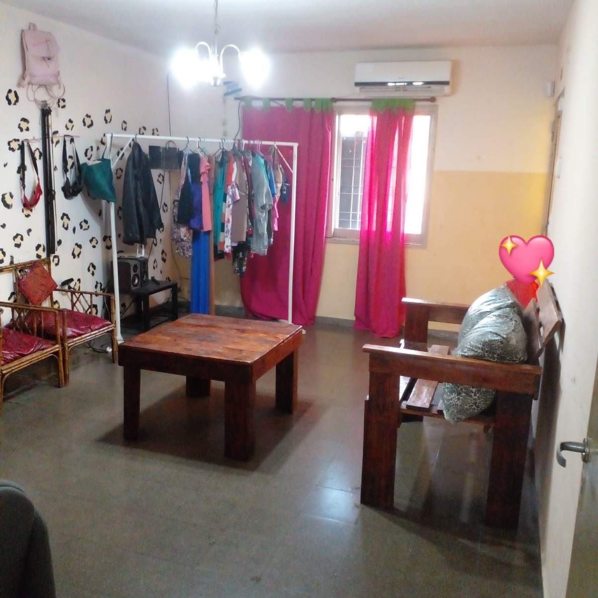 VENTA CASA en Barrio Jose Hernandez 2 dormitorios