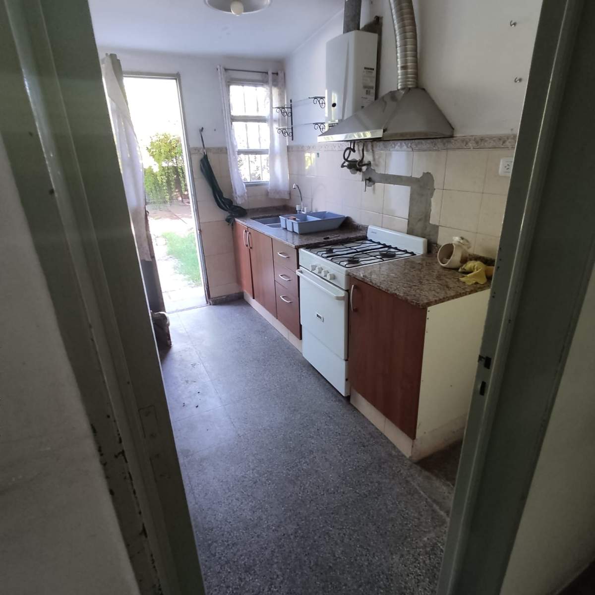 VENTA CASA mas Departamento en QUEBRADA LAS ROSAS