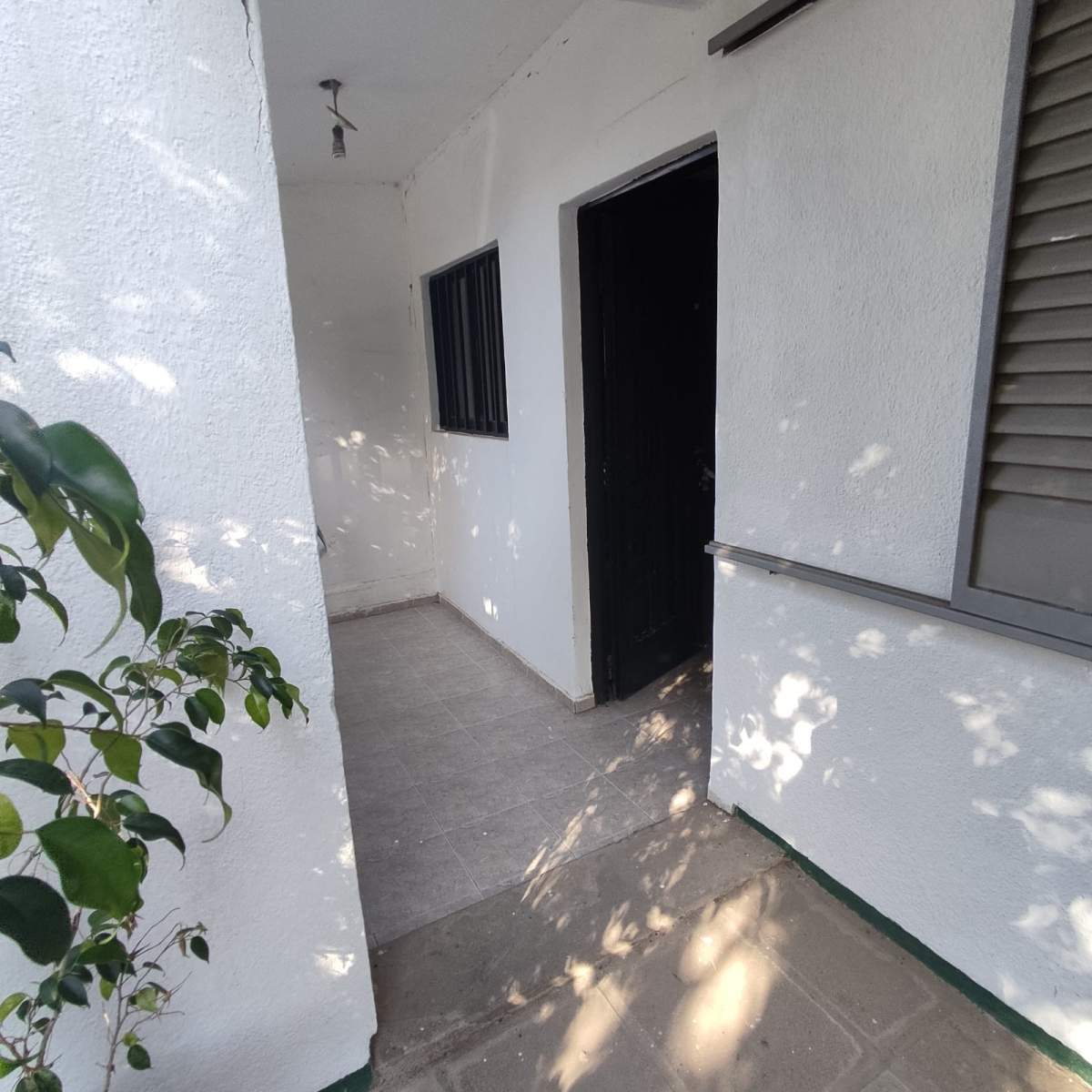 VENTA CASA mas Departamento en QUEBRADA LAS ROSAS