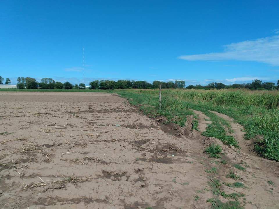 VENTA LOTES aptos Galpones en Villa Esquiu