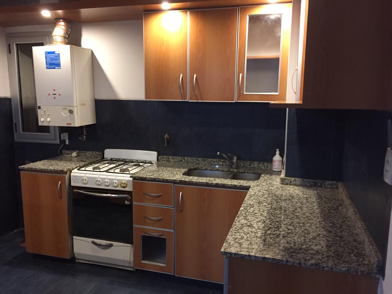 Departamento en Venta a dos cuadras del Parque las Tejas