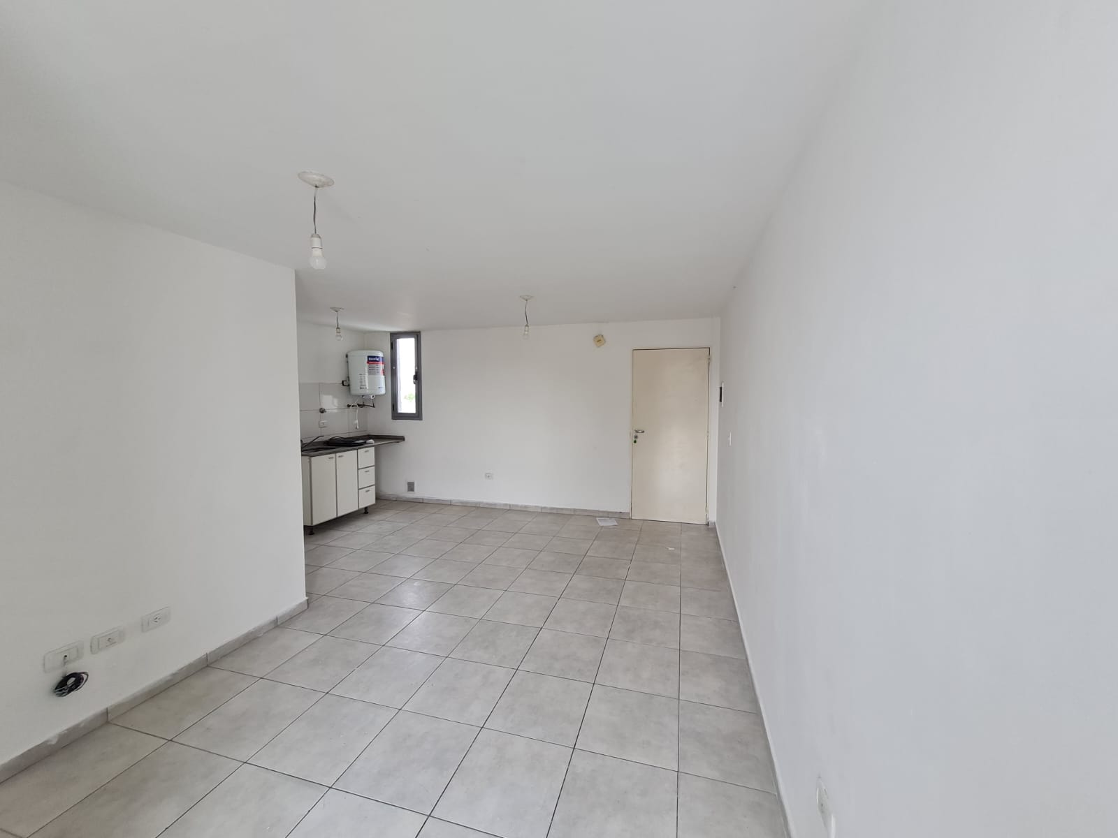 BUENA OPORTUNIDAD EN GUEMES - DEPTO DE UN DORM
