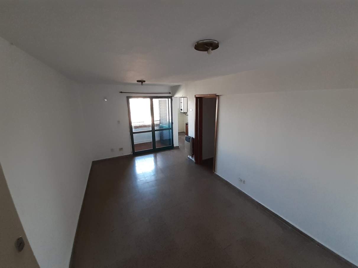 Excelente dpto de dos dorm. en B° Alberdi