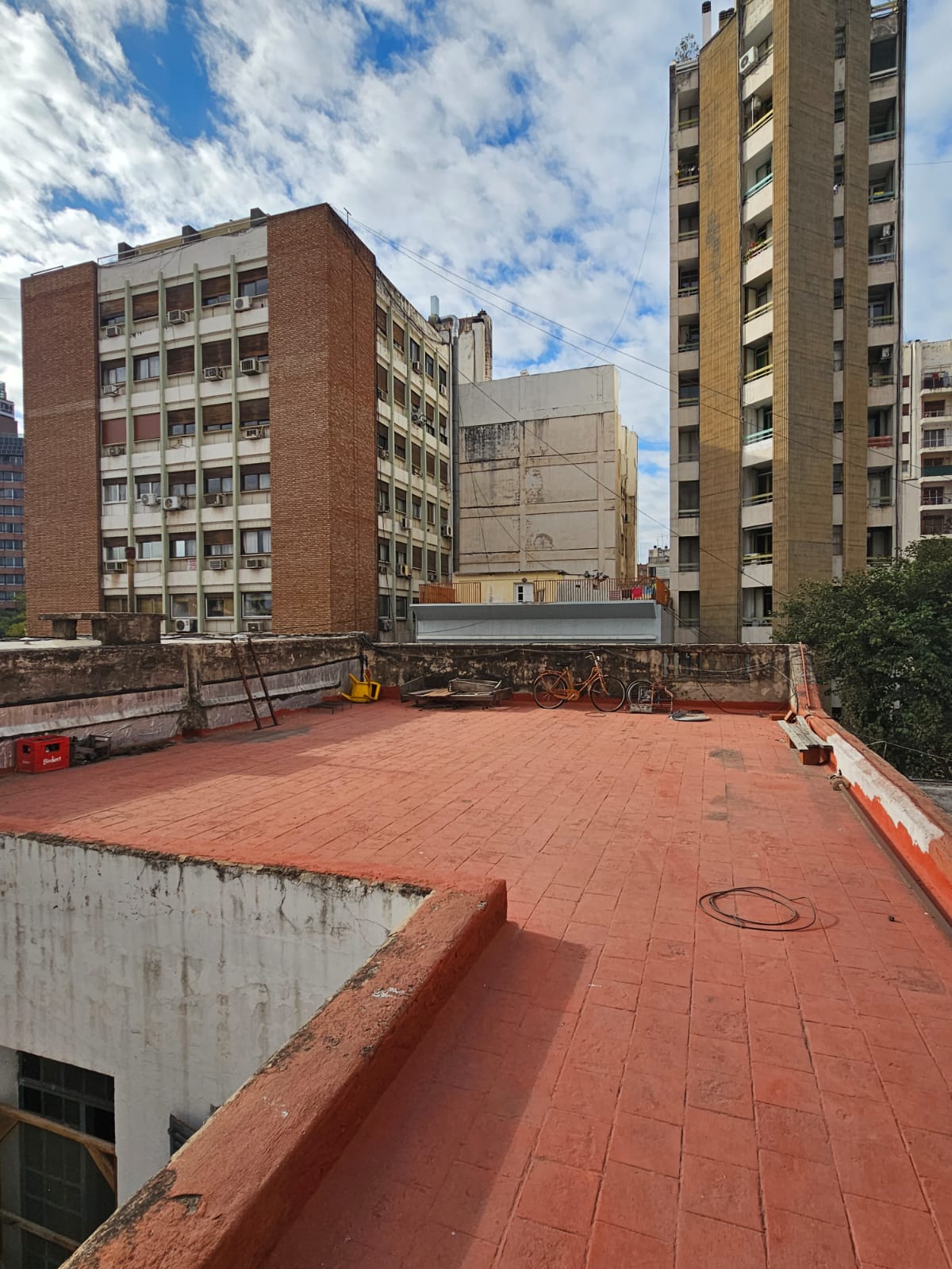 EXCELENTE CASA EN VENTA-PLAZA DE LA INTENDENCIA