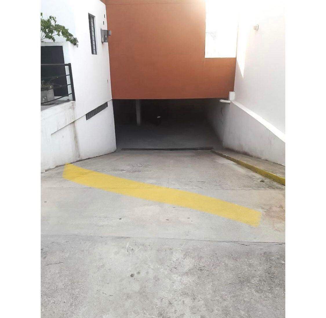 Cochera en Venta Alto Alberdi