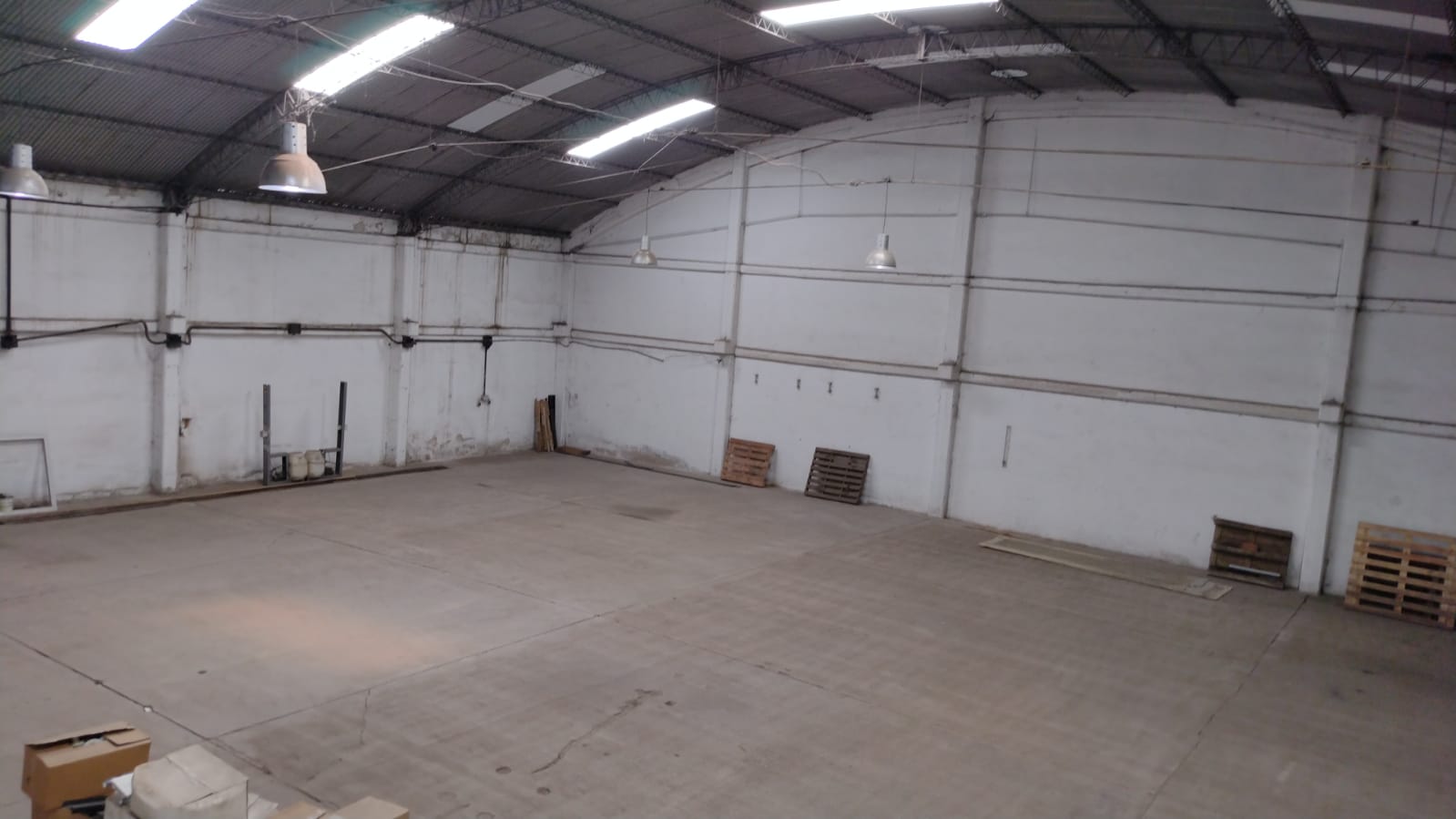 Se vende Galpón B° San Vicente