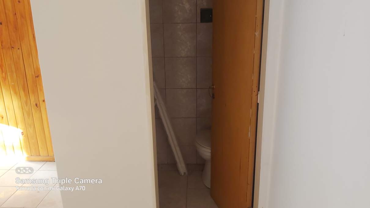 CASA EN VENTA EN MARQUES DE SOBREMONTE 3 DORM Y DOS BAÑOS MAS DOS LOCALES COMERCIALES-APPTO BANCOR