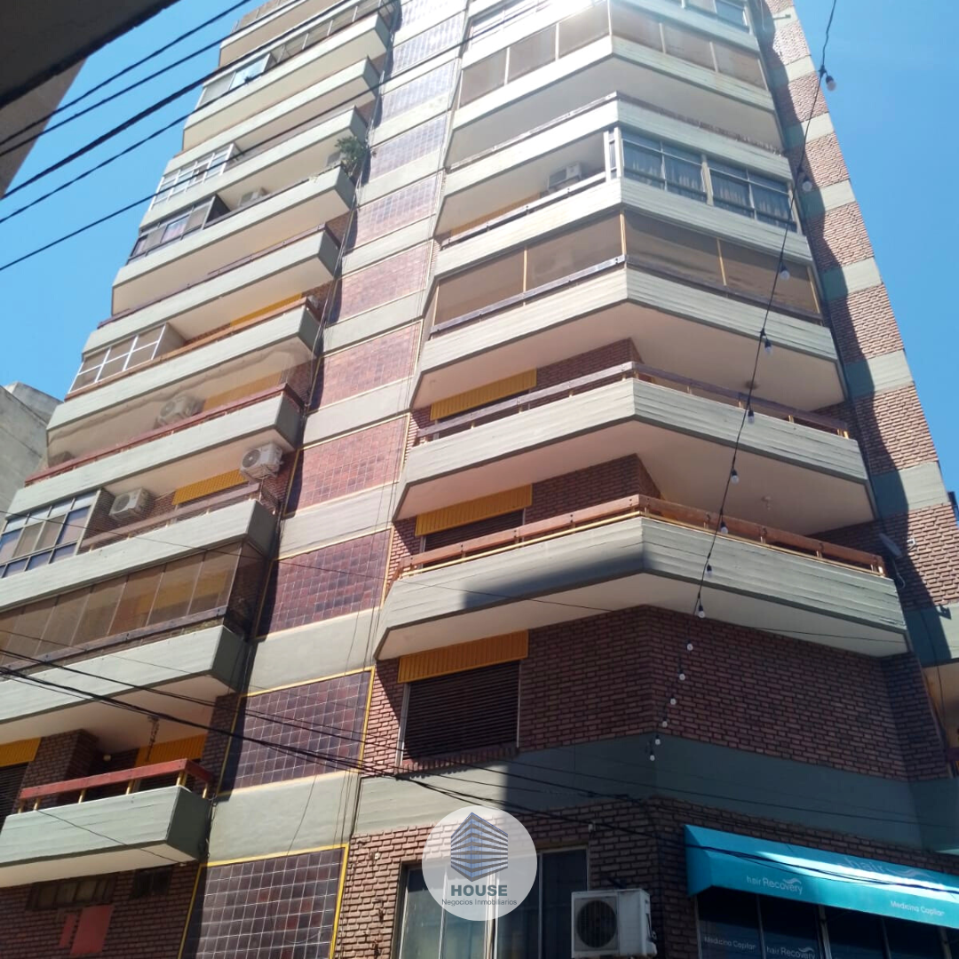 DEPARTAMENTO DOS DORMITORIOS EN VENTA BARRIO CENTRO RIO 4TO