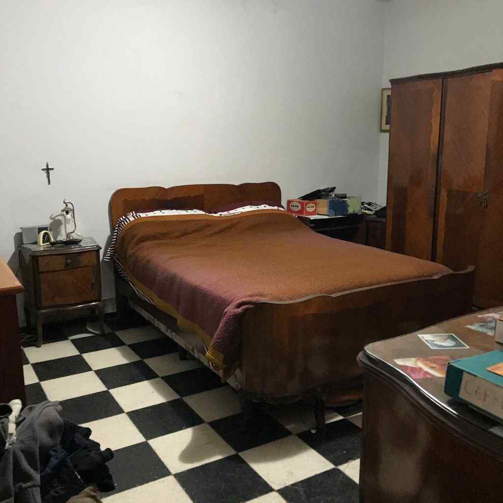 ALTO ALBERDI - CASA 3 DORM SOBRE CALLE SAN LUIS