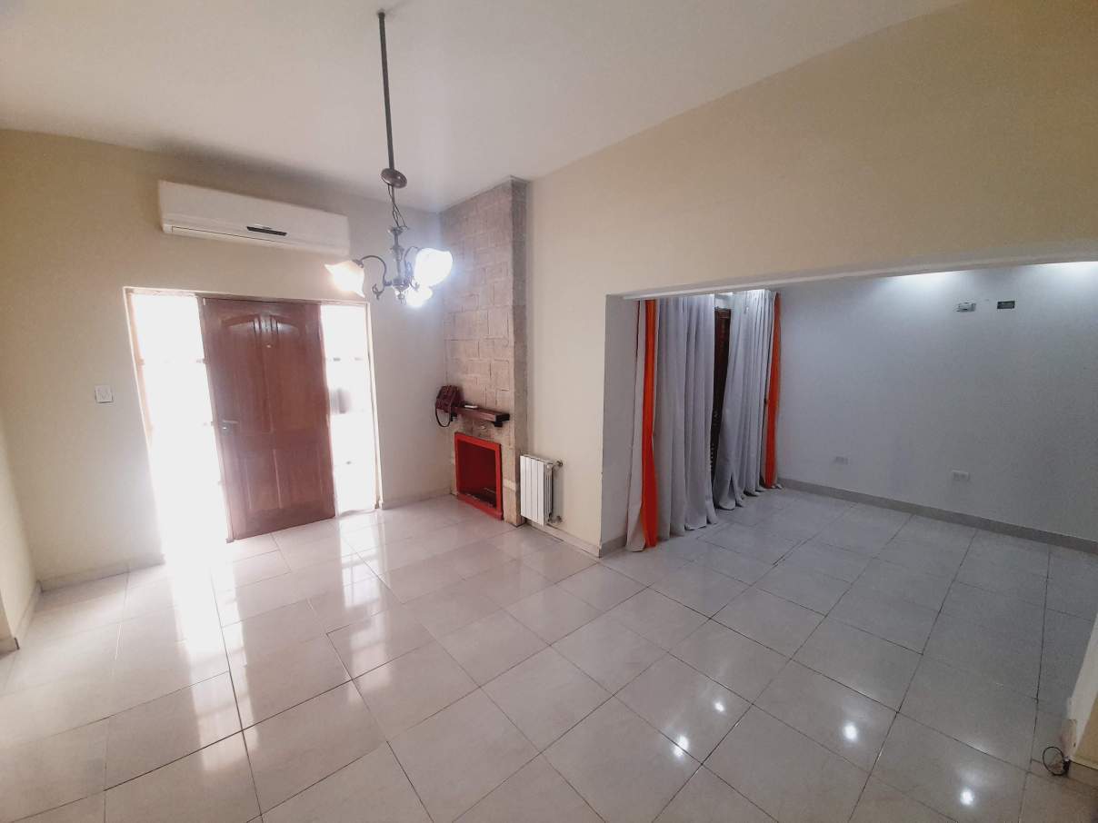 @CERTIFICADO APPTO EN TRAMITE @ JUNIORS-3 DORM-4 BAÑOS-IMPECABLE ESTADO-ZONA CENTRAL DEL BARRIO