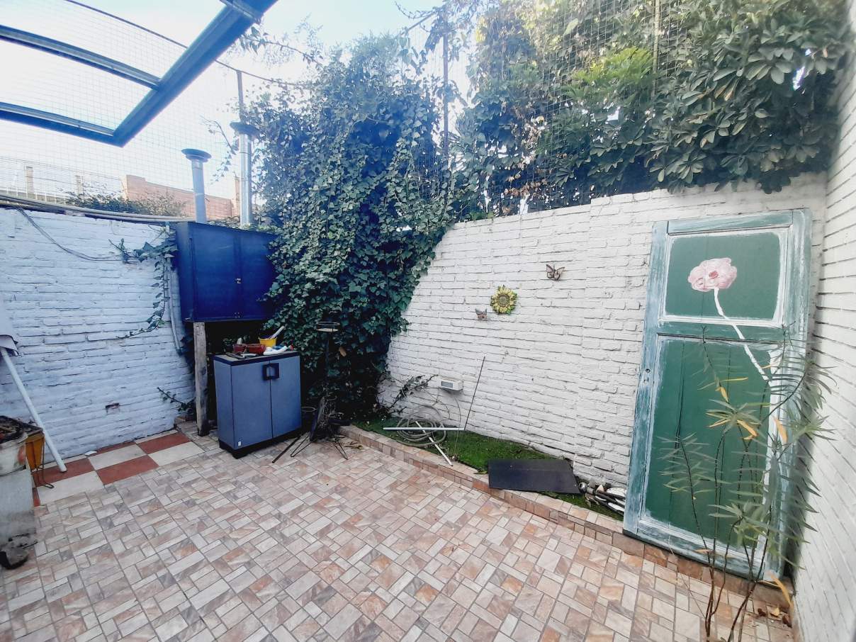 @CERTIFICADO APPTO EN TRAMITE @ JUNIORS-3 DORM-4 BAÑOS-IMPECABLE ESTADO-ZONA CENTRAL DEL BARRIO