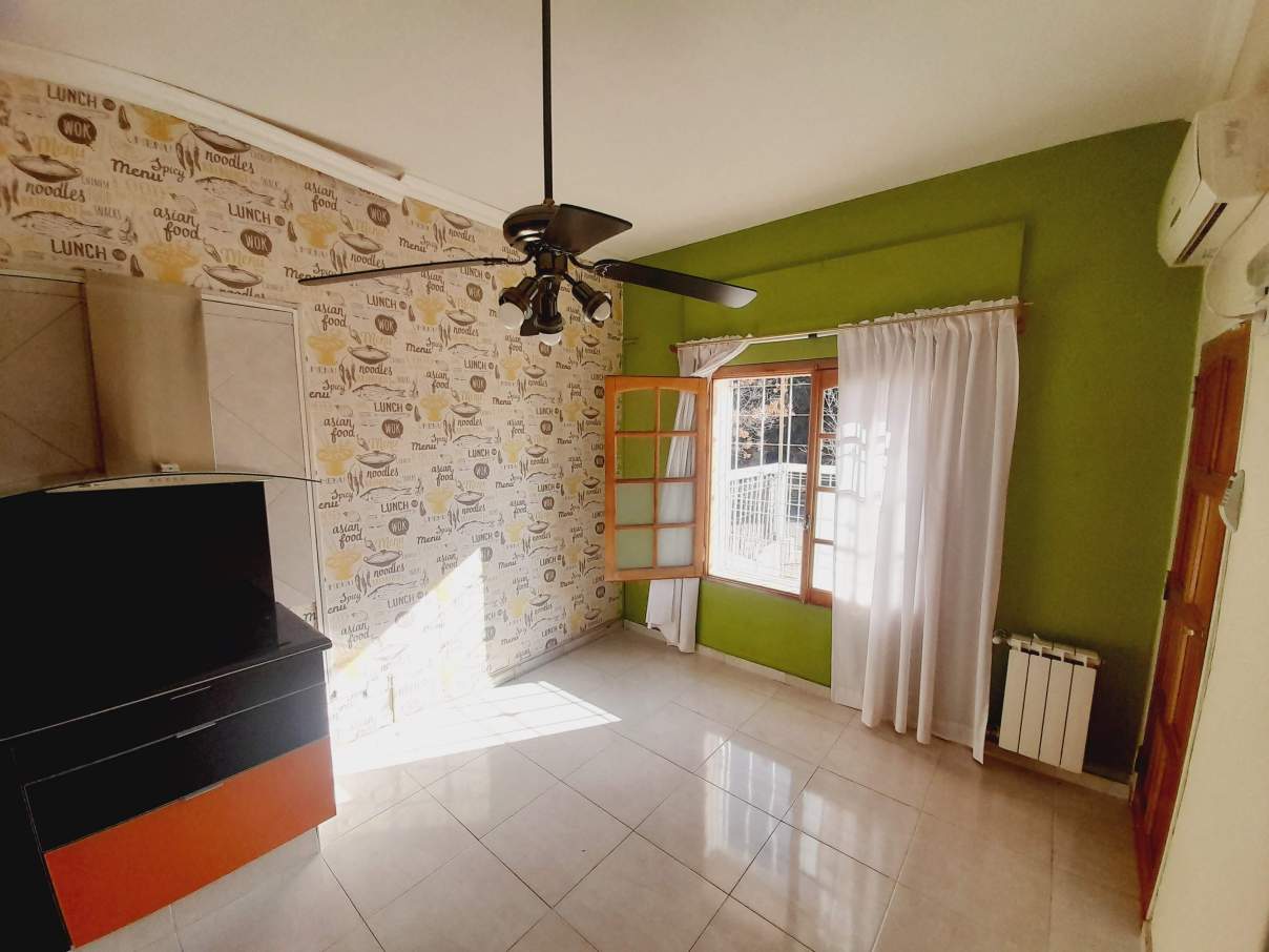 @CERTIFICADO APPTO EN TRAMITE @ JUNIORS-3 DORM-4 BAÑOS-IMPECABLE ESTADO-ZONA CENTRAL DEL BARRIO