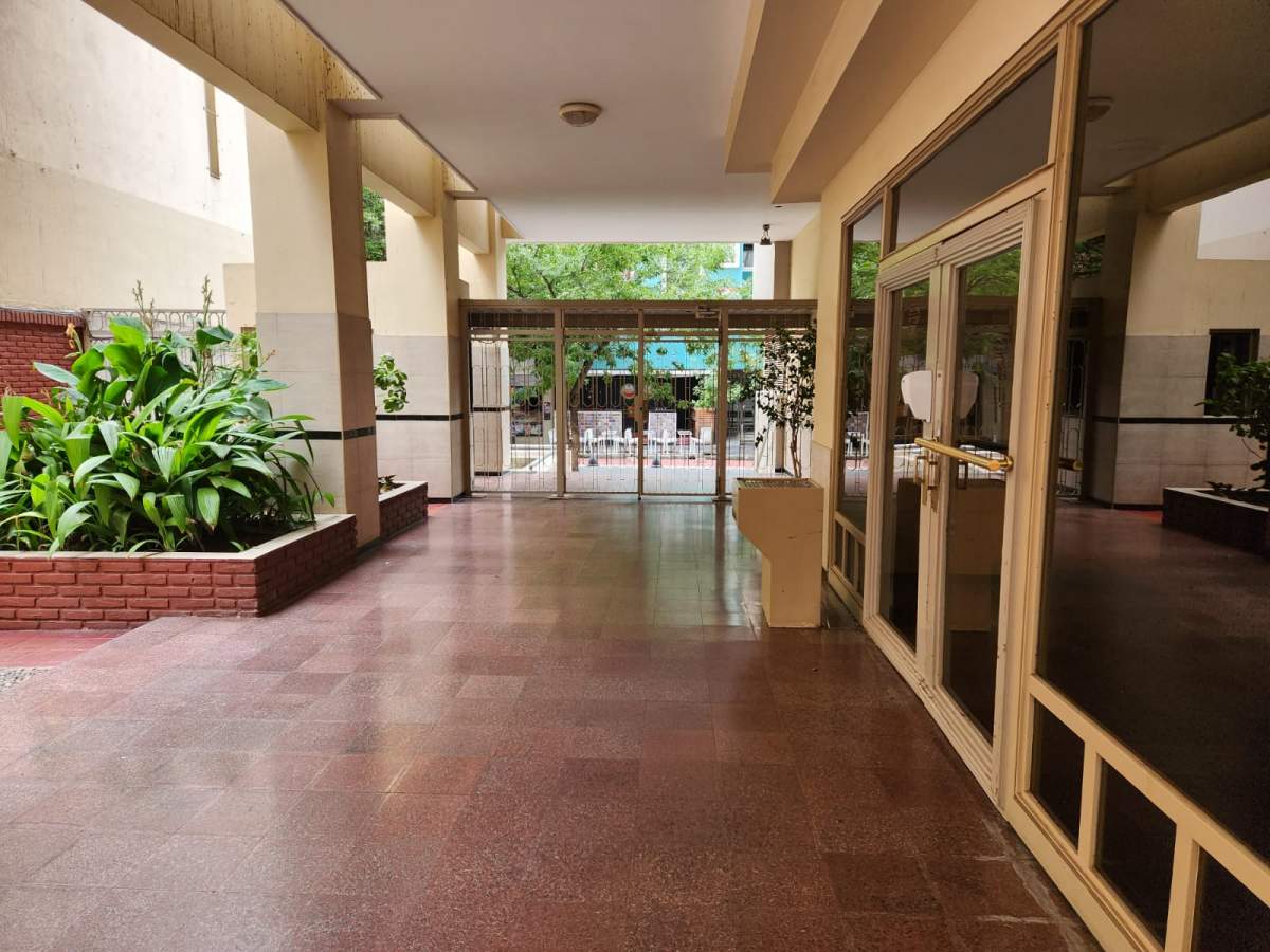 NUEVA CBA - OPORTUNIDAD-RONDEAU 69-1 DORM- COCHERA EN SUBSUELO-ALQUILADO