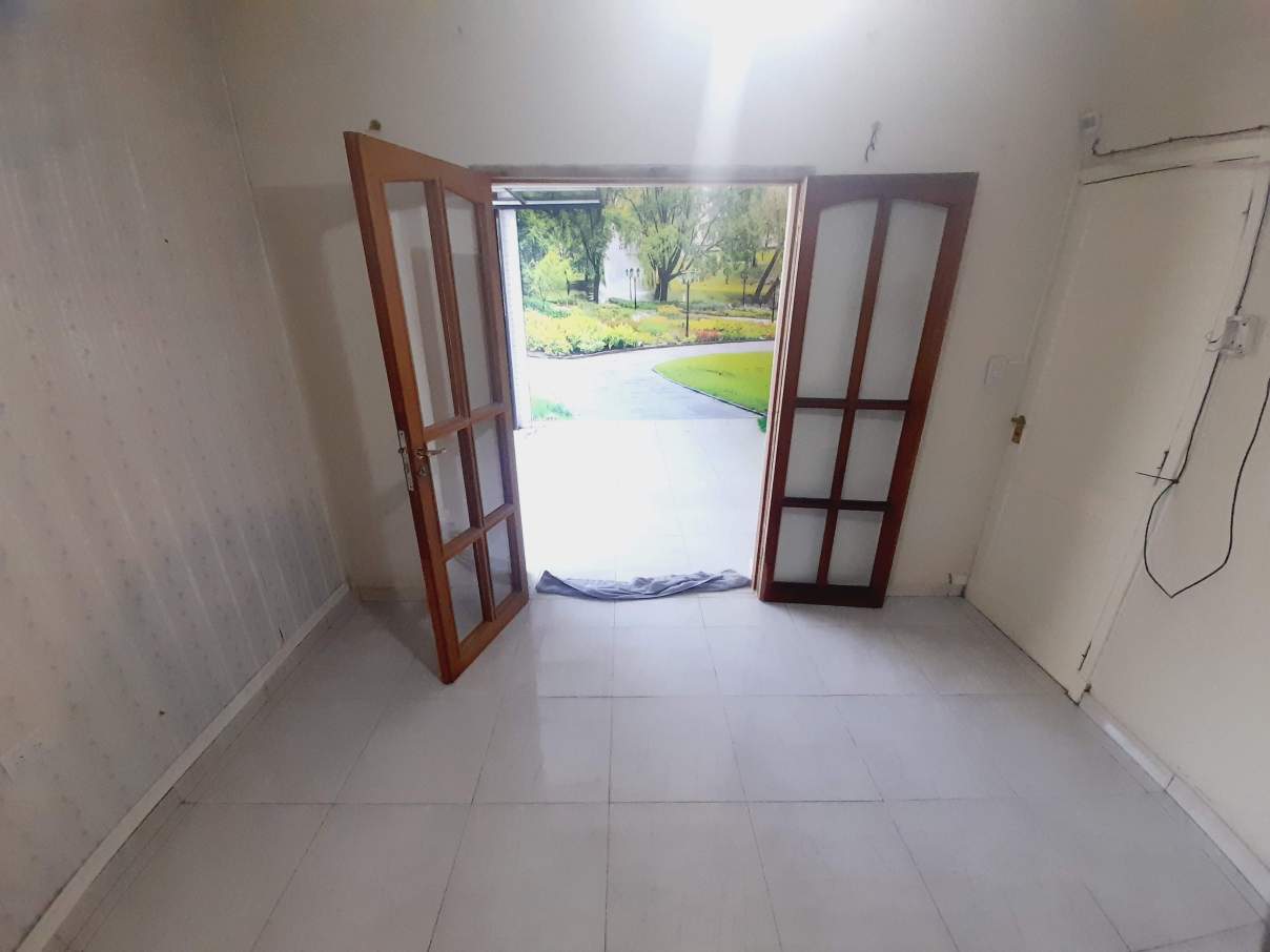 @CERTIFICADO APPTO EN TRAMITE @ JUNIORS-3 DORM-4 BAÑOS-IMPECABLE ESTADO-ZONA CENTRAL DEL BARRIO