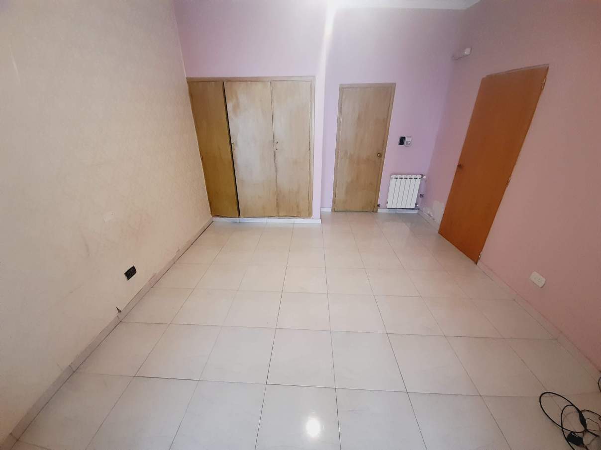 @CERTIFICADO APPTO EN TRAMITE @ JUNIORS-3 DORM-4 BAÑOS-IMPECABLE ESTADO-ZONA CENTRAL DEL BARRIO