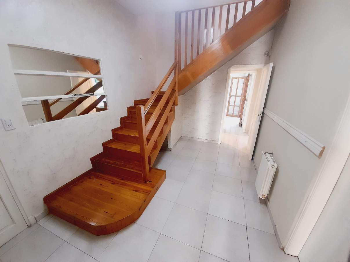 @CERTIFICADO APPTO EN TRAMITE @ JUNIORS-3 DORM-4 BAÑOS-IMPECABLE ESTADO-ZONA CENTRAL DEL BARRIO