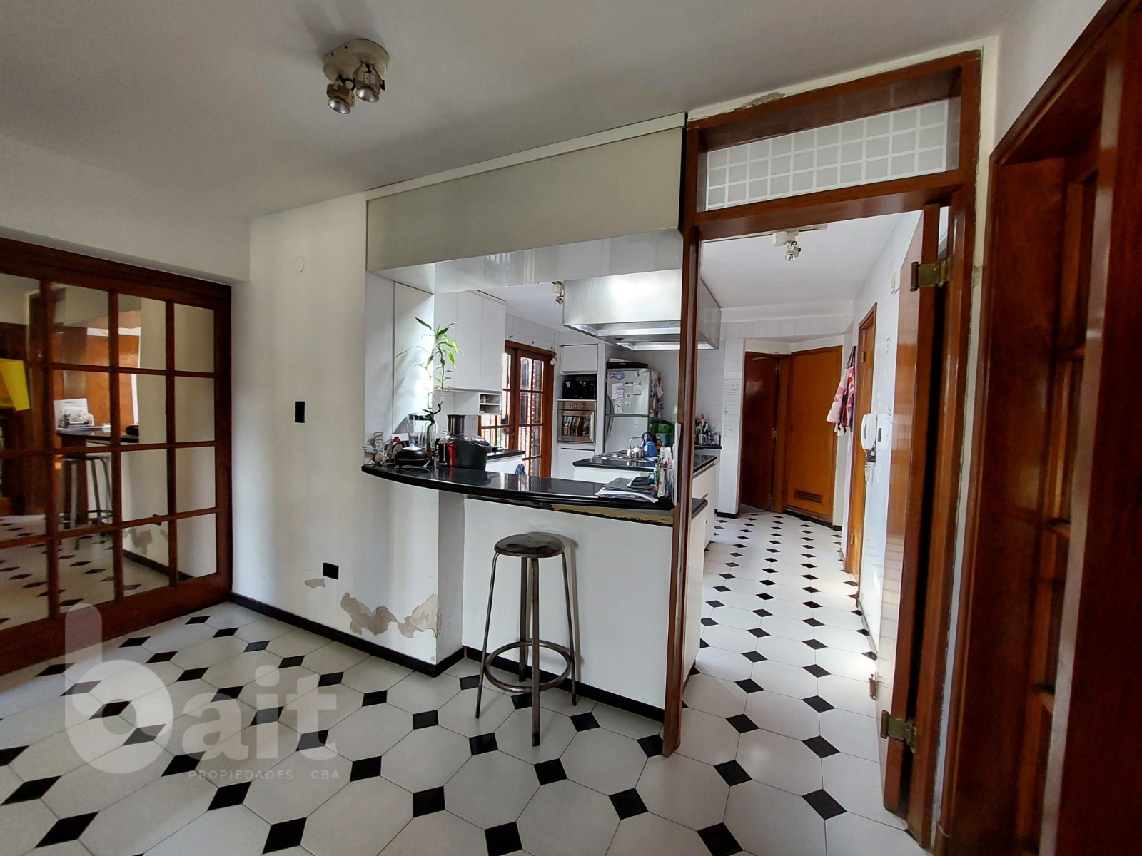 Venta casa Villa Belgrano 5 dormitorios, impecable!!