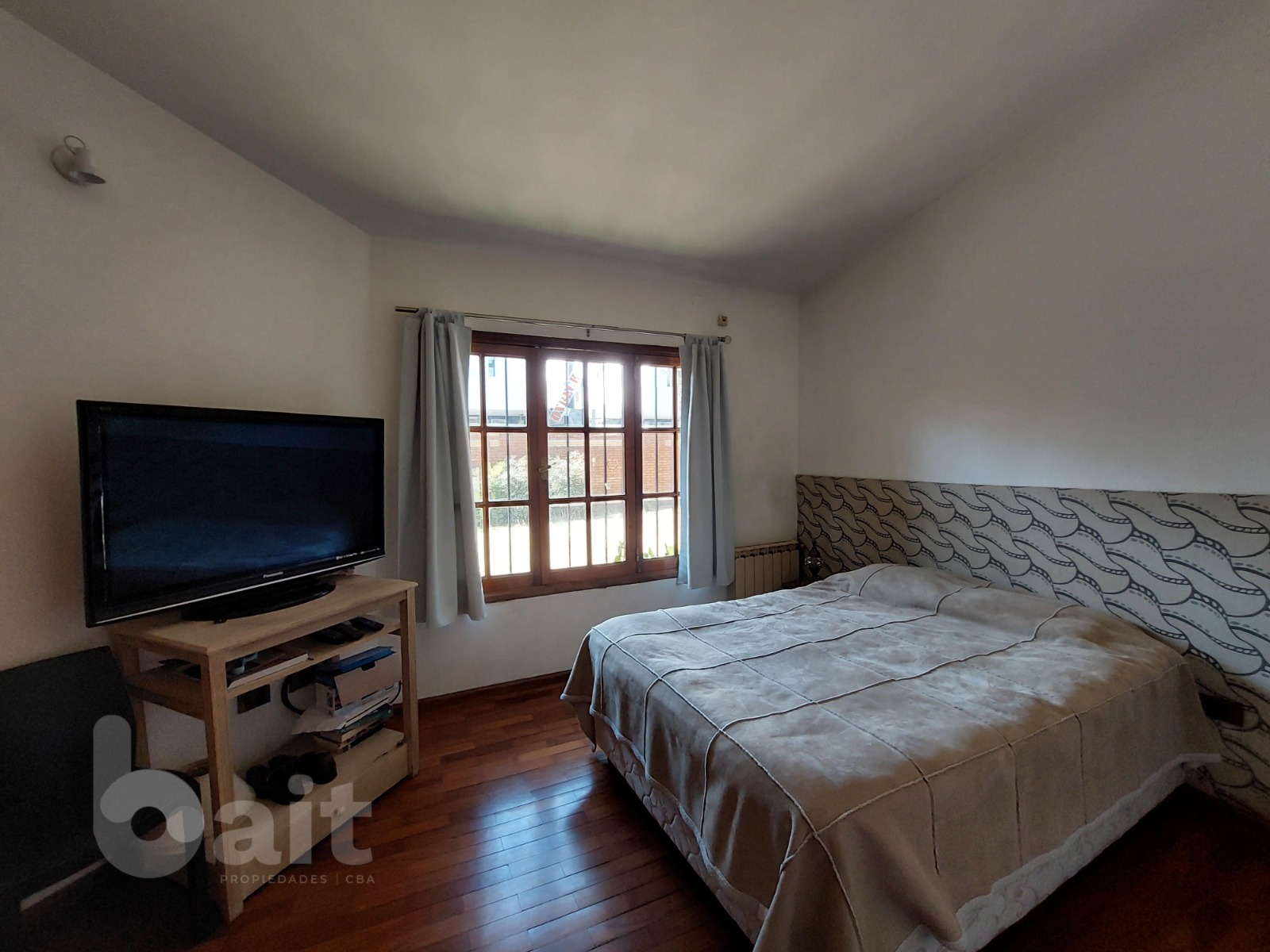 Venta casa Villa Belgrano 5 dormitorios, impecable!!