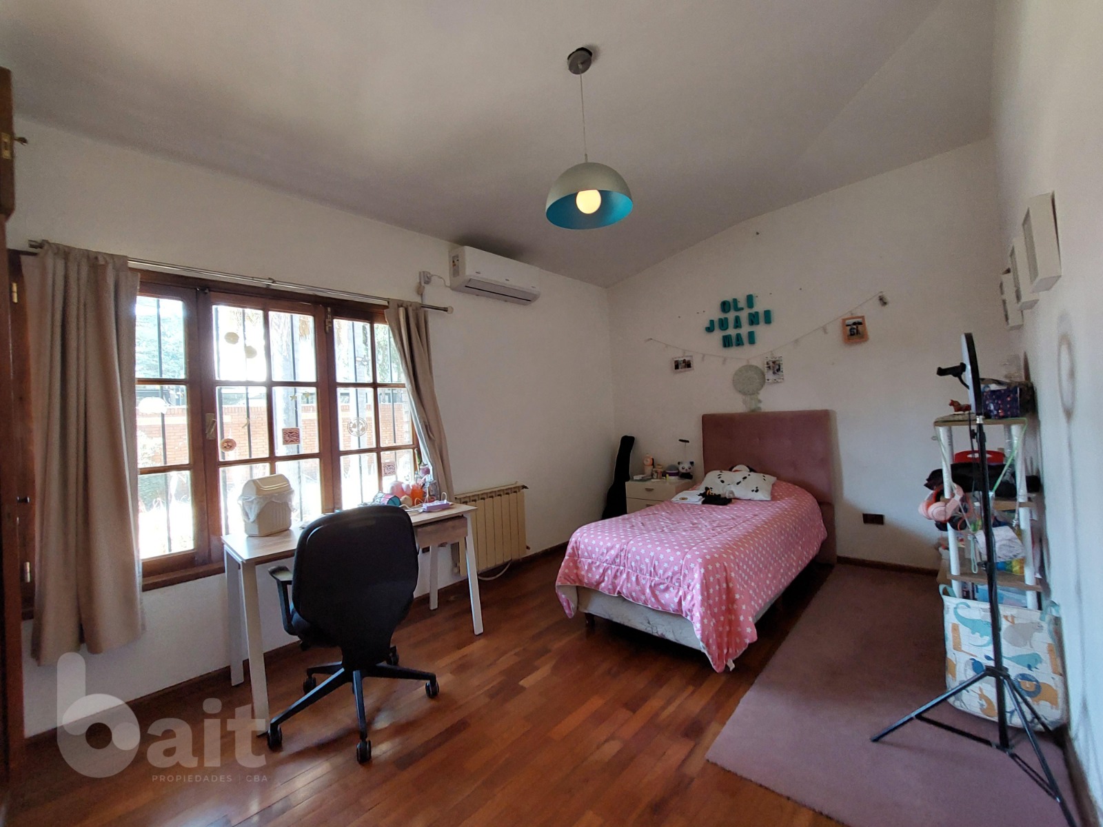 Venta casa Villa Belgrano 5 dormitorios, impecable!!