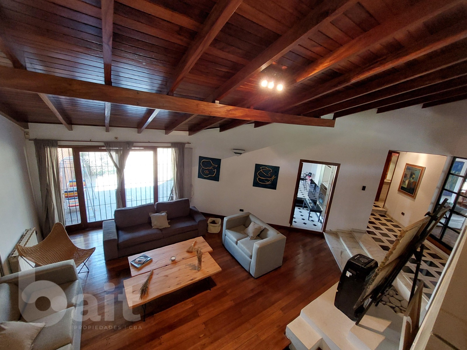 Venta casa Villa Belgrano 5 dormitorios, impecable!!