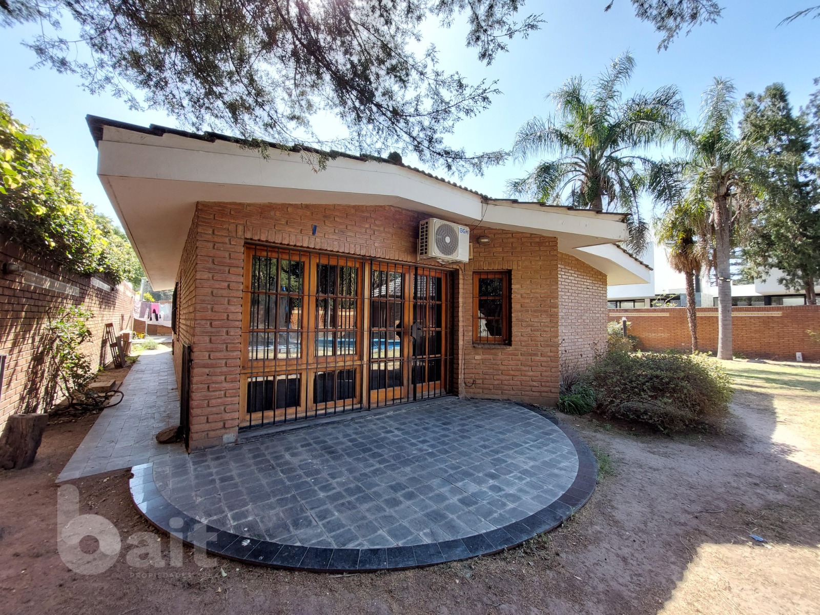 Venta casa Villa Belgrano 5 dormitorios, impecable!!