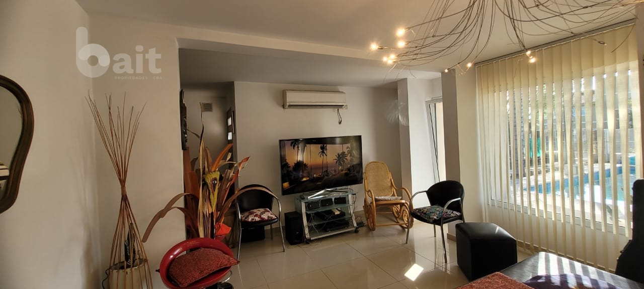 VENDO CASA 3 DORMITORIOS Y ESCRITORIO LOS ARBOLES VALLE  ESCONDIDO