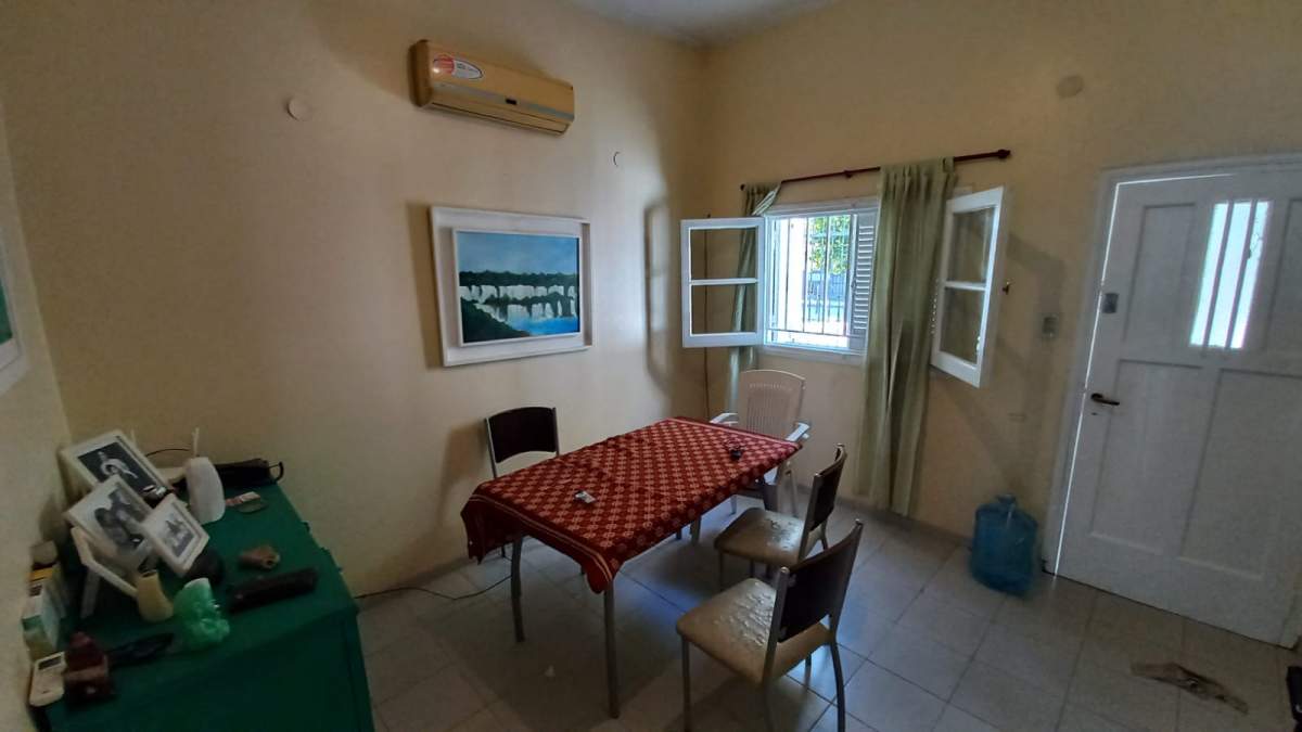 VENTA CASA DOS DORMITORIOS BARRIO MAIPU PRIMERA SECCION