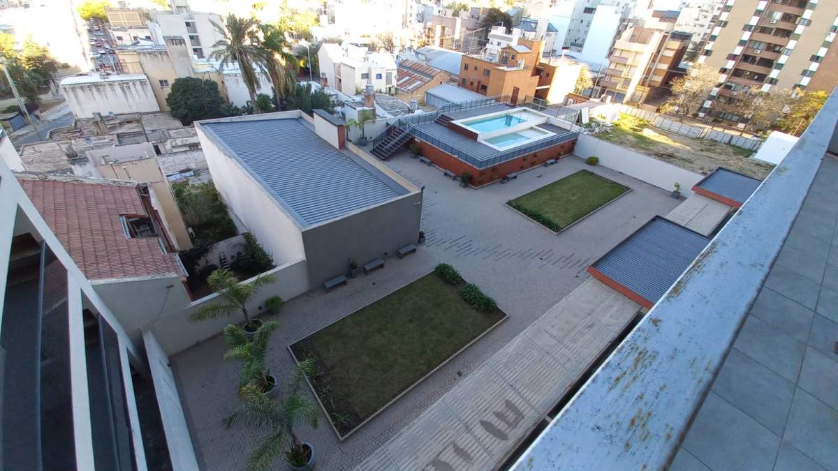 VENTA DEPARTAMENTO 2 DORMITORIOS CON COCHERA BARRIO ALBERDI COMPLEJO EL ALGARROBO