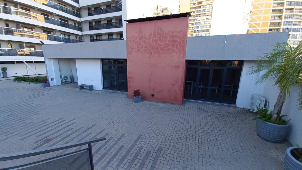 VENTA DEPARTAMENTO 2 DORMITORIOS CON COCHERA BARRIO ALBERDI COMPLEJO EL ALGARROBO