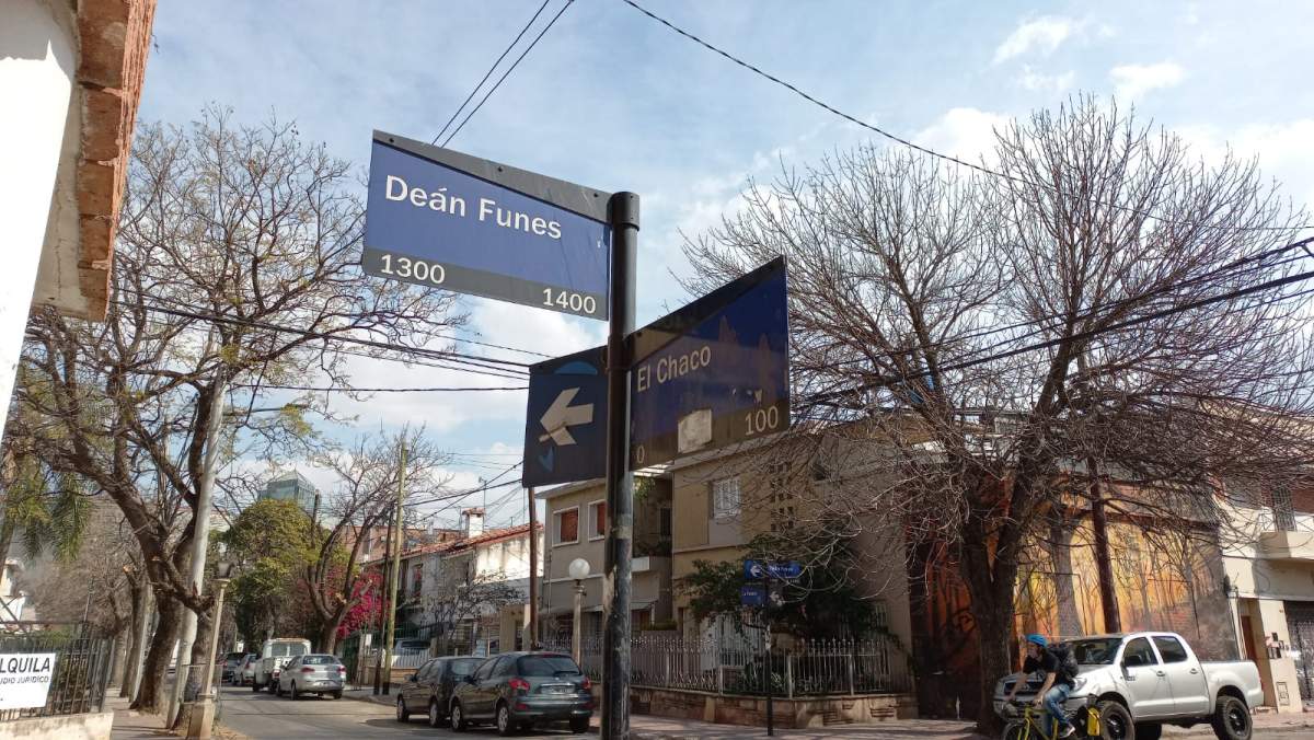 VENTA LOCAL COMERCIAL ABERDI CALLE CHACO ESQUINA DEAN FUNES