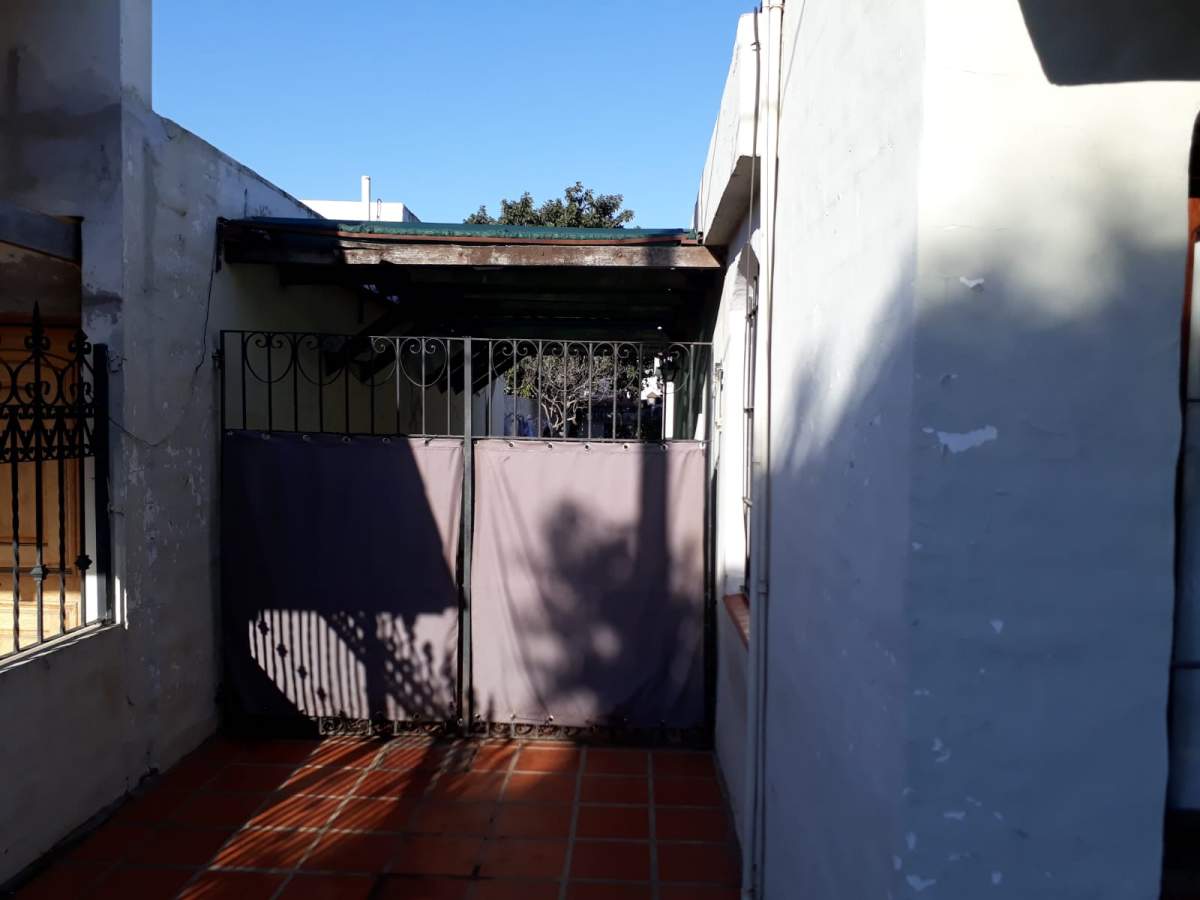 VENTA CASA 3 DORMITORIOS MAS DEPARTAMENTO VILLA MARTA A METROS DE MANUEL CARDEÑOSA