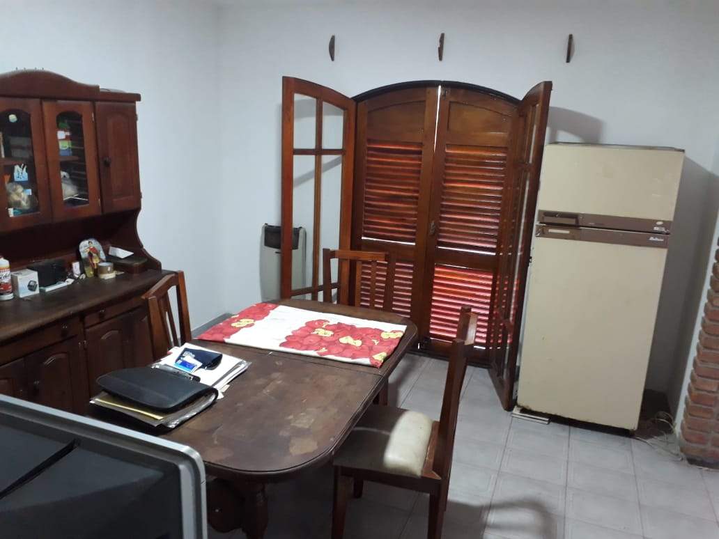 VENTA CASA  3 DORMITORIOS BARRIO CENTENARIO ZONA ORFEO