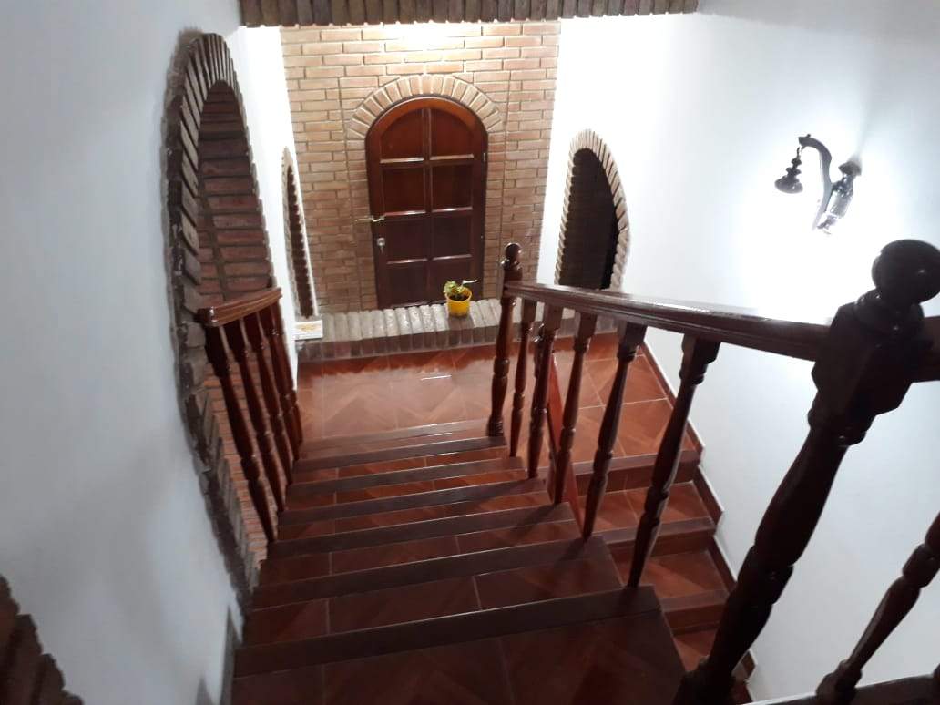 VENTA CASA  3 DORMITORIOS BARRIO CENTENARIO ZONA ORFEO