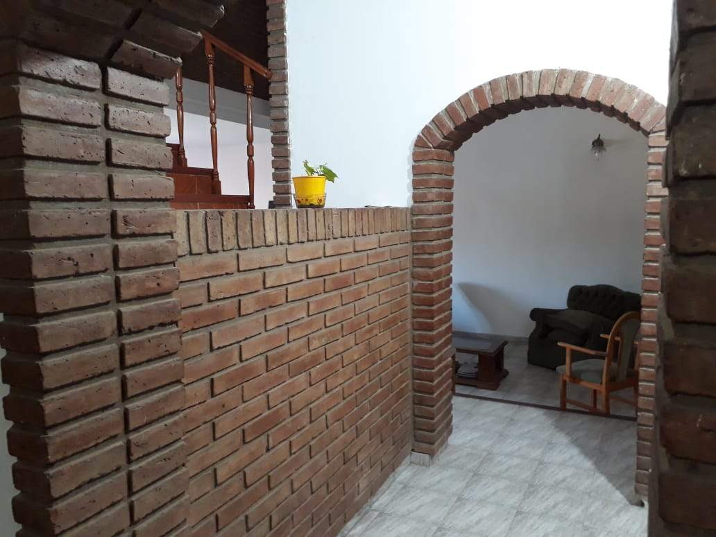 VENTA CASA  3 DORMITORIOS BARRIO CENTENARIO ZONA ORFEO