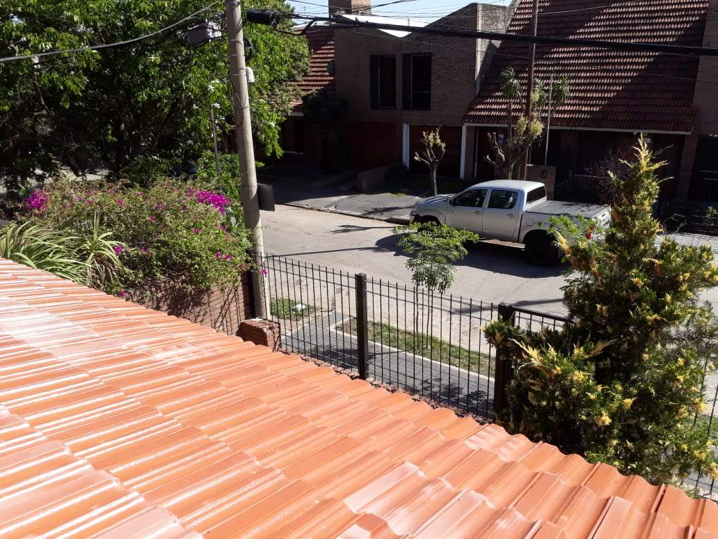 VENTA CASA  3 DORMITORIOS BARRIO CENTENARIO ZONA ORFEO