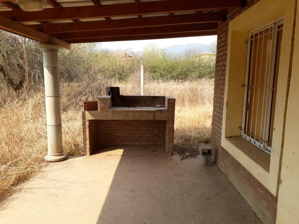 VENTA COMPLEJO DE 1781M2 EN COMUNA SAN ROQUE A DOS CUADRAS DEL LAGO