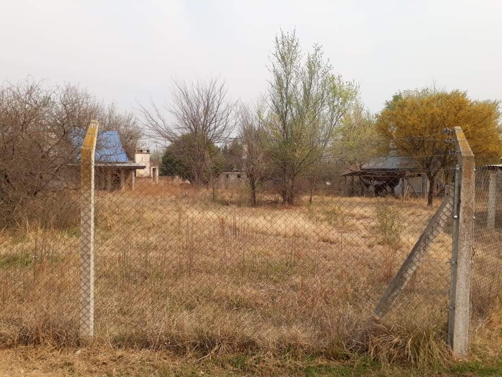 VENTA COMPLEJO DE 1781M2 EN COMUNA SAN ROQUE A DOS CUADRAS DEL LAGO