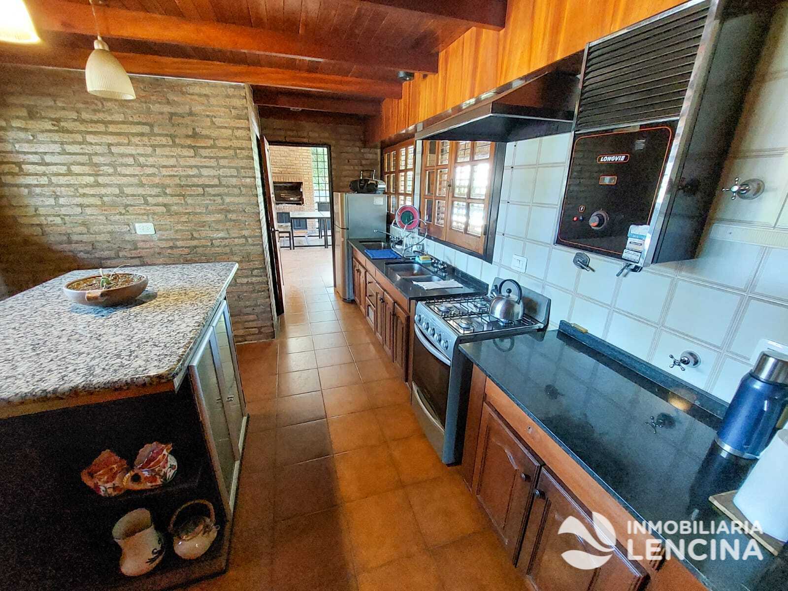 CASA EN VENTA 3 DORMITORIOS -SANTA RITA -VILLA CARLOS PAZ