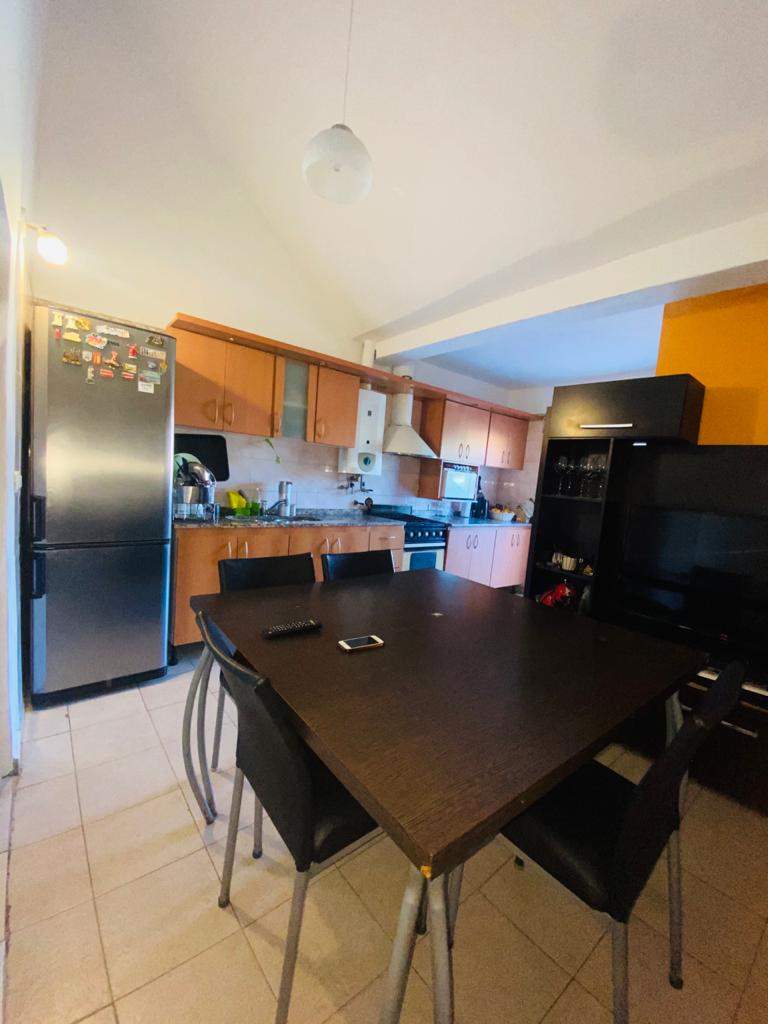 Dos Casas en Una en B° Alto Alberdi con Pileta y Quincho. Exc Zona