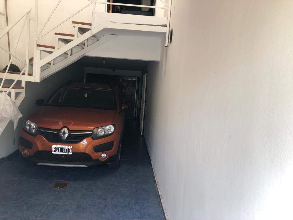 Dos Casas en Una en B° Alto Alberdi con Pileta y Quincho. Exc Zona