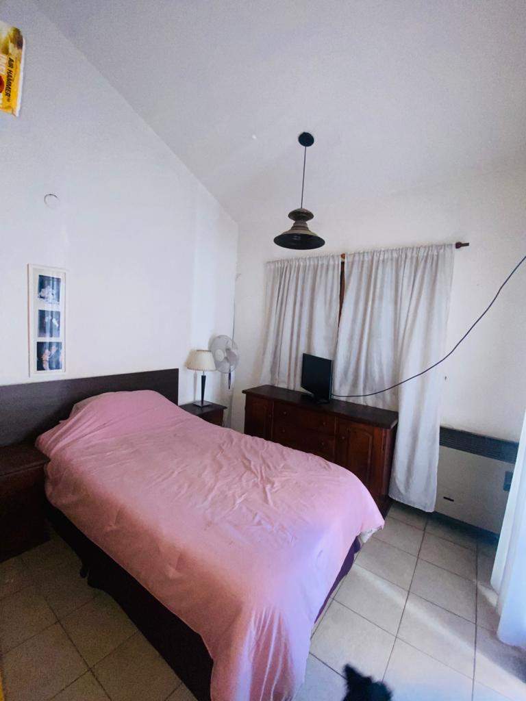 Dos Casas en Una en B° Alto Alberdi con Pileta y Quincho. Exc Zona