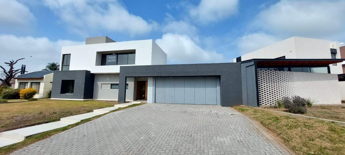 Siete Soles  Verandas Casa 4 dormitorios