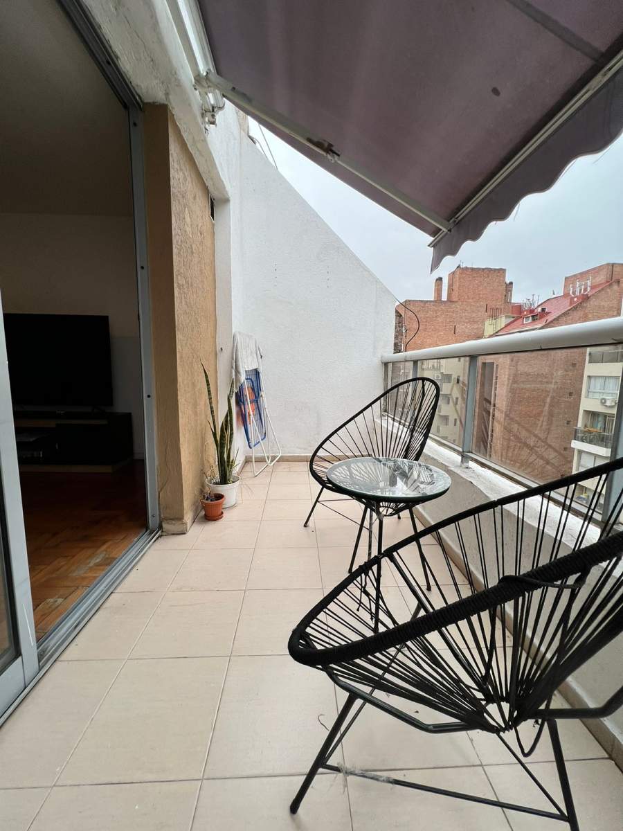 HERMOSO DEPARTAMENTO TIPO DUPLEX CON TERRAZA Y ASADOR PROPIO!!