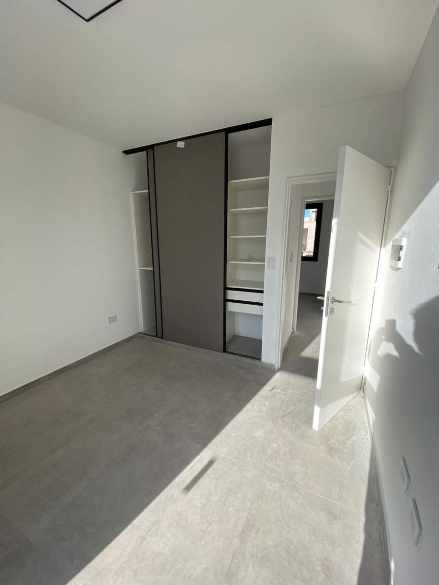 IMPECABLE DUPLEX LOMAS DE MANANTIALES