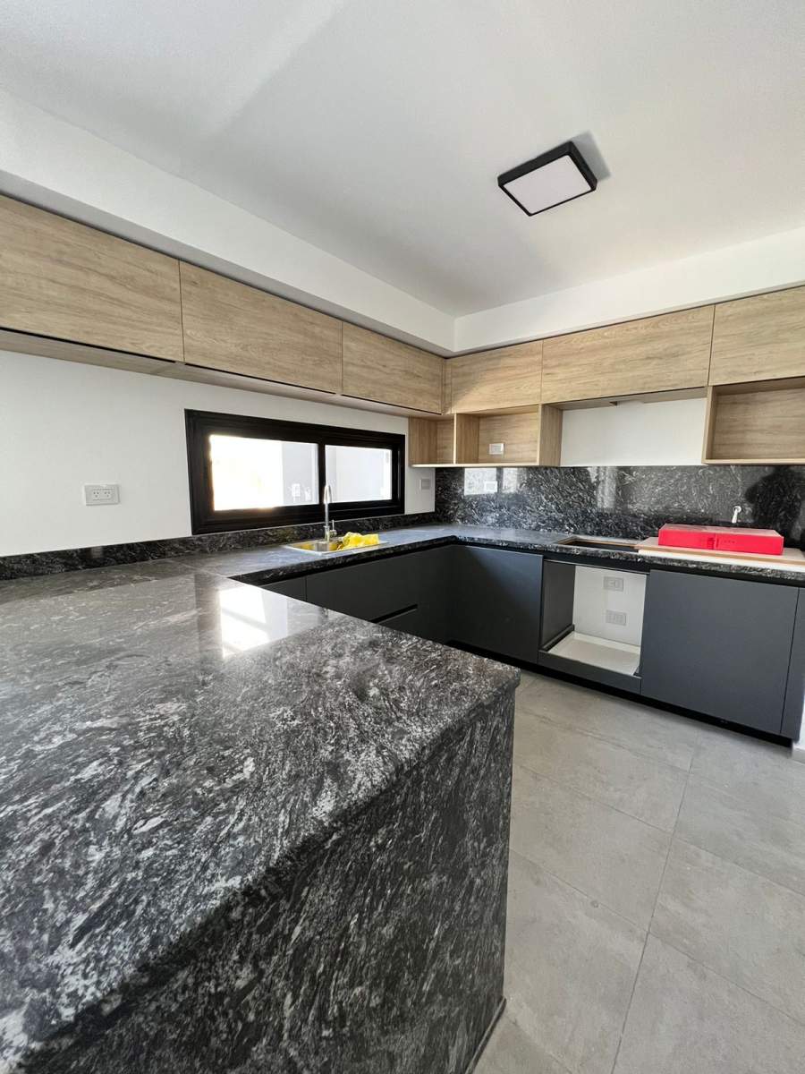 IMPECABLE DUPLEX LOMAS DE MANANTIALES