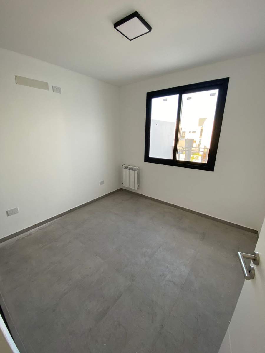 IMPECABLE DUPLEX LOMAS DE MANANTIALES
